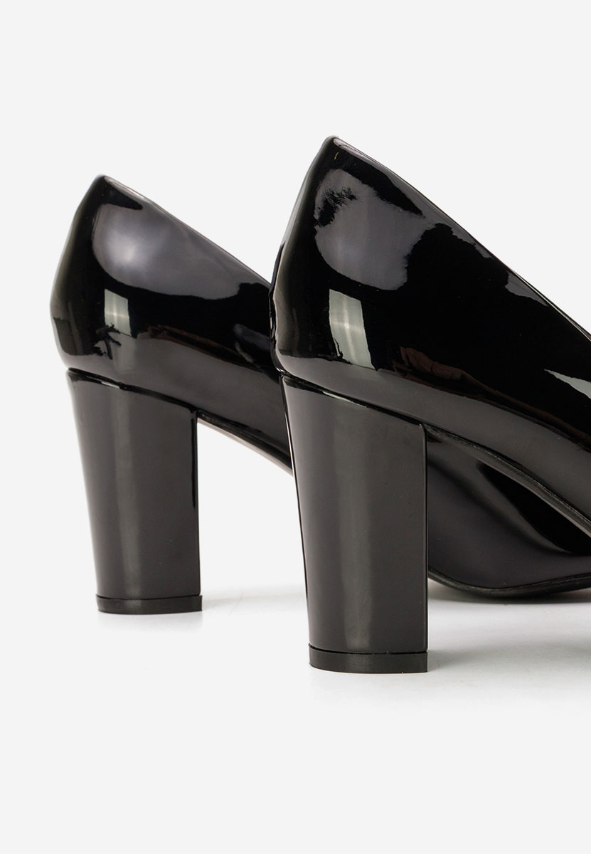 Czarne szpilki na obcasie Chique V5