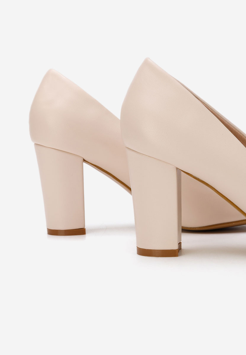 Beżowe czółenka na słupku Bonanza V2