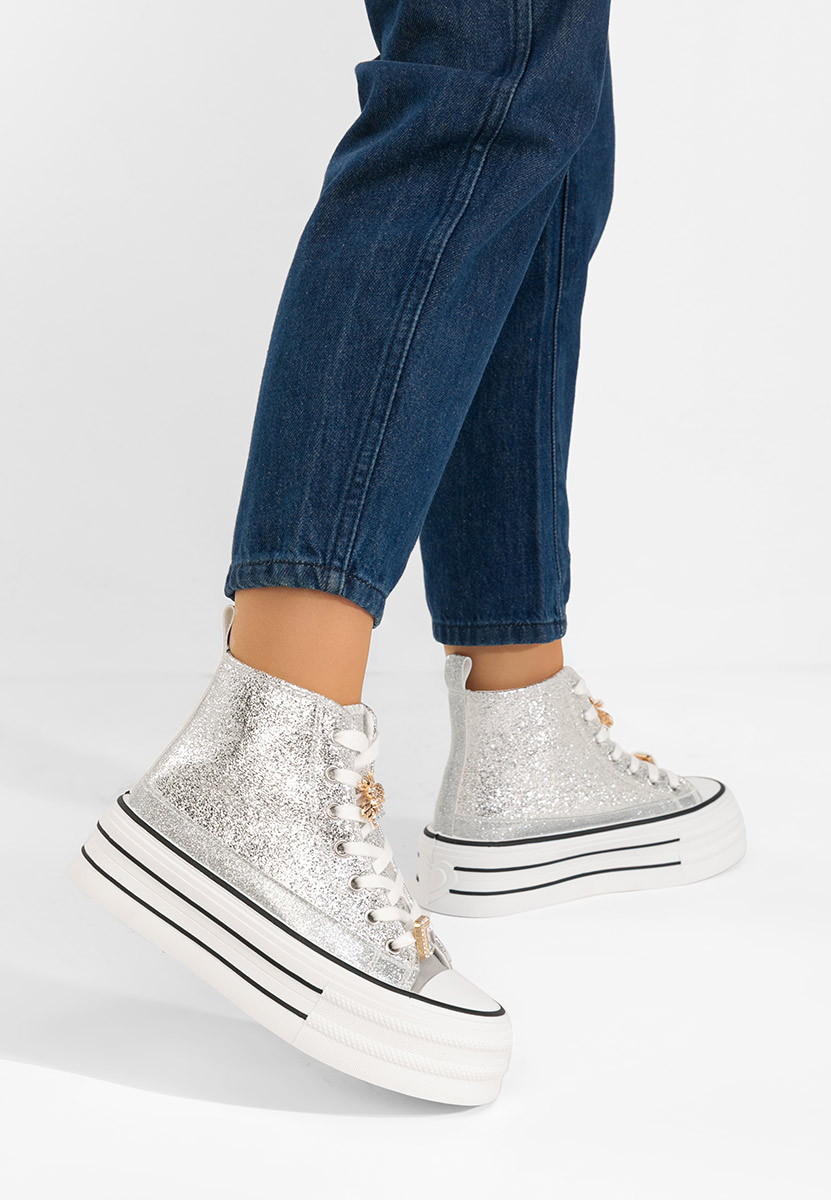 Srebrne trampki na platformie Trixy