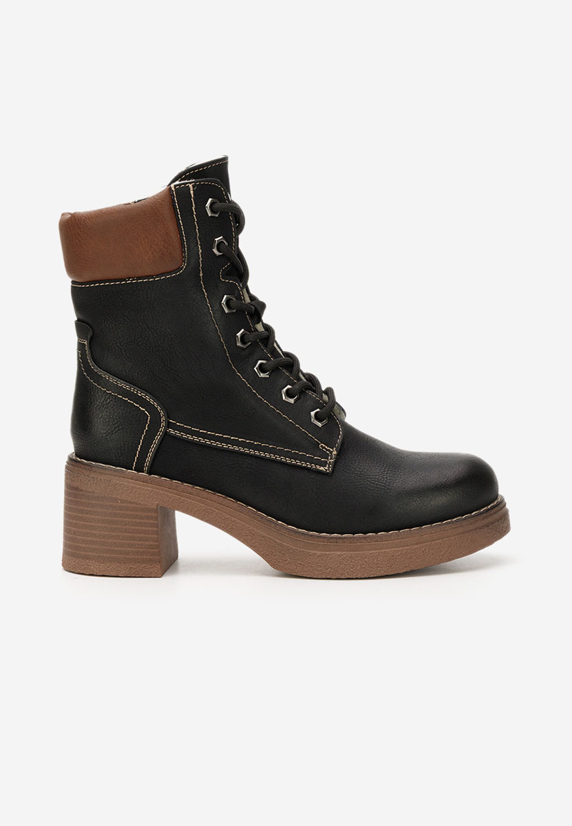 Czarne botki na słupku Celoria