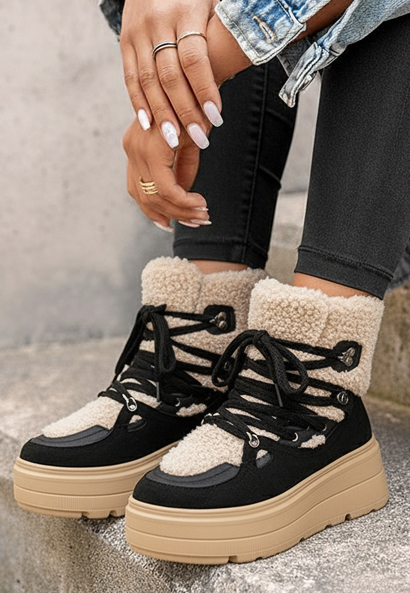 Czarne botki na platformie Norelia