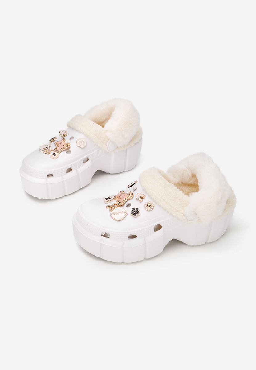 Białe drewniaki Aldeva