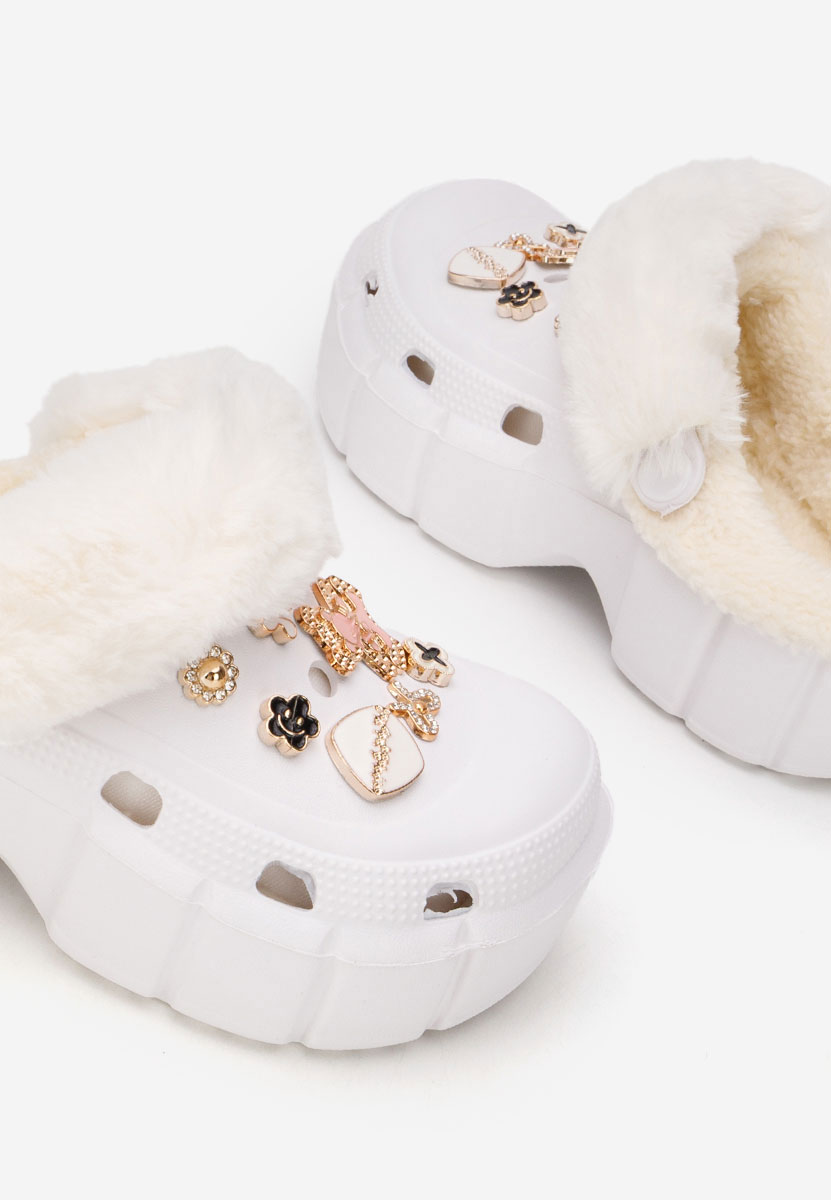 Białe drewniaki Aldeva