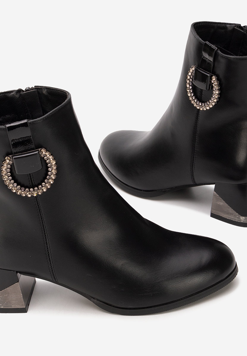 Czarne botki na słupku Lorivara