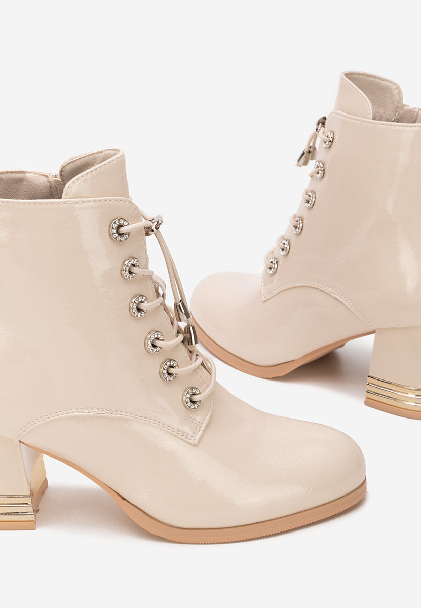 Beżowe botki na słupku Takina