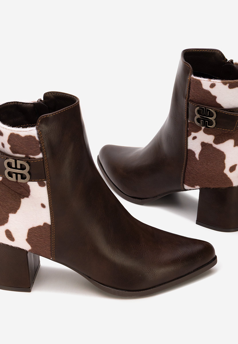 Brązowe botki na słupku Marivora