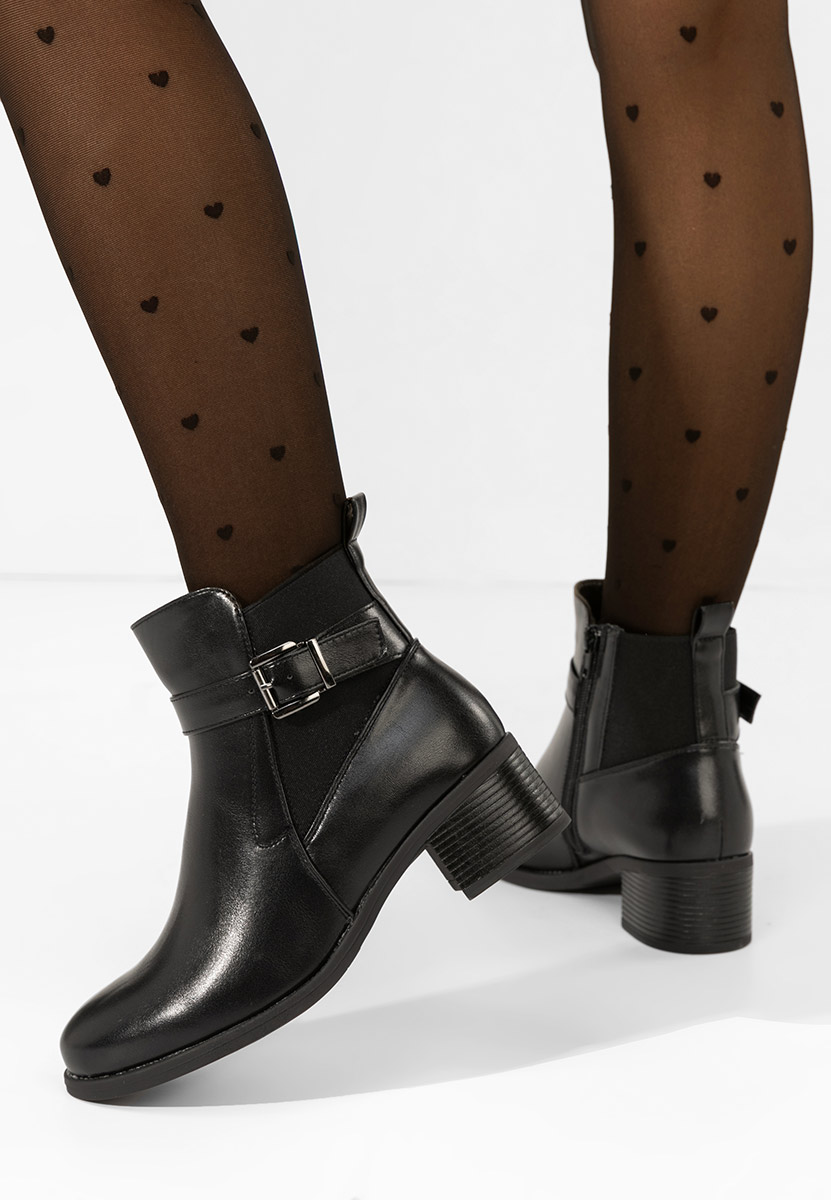 Czarne botki na słupku Tivara