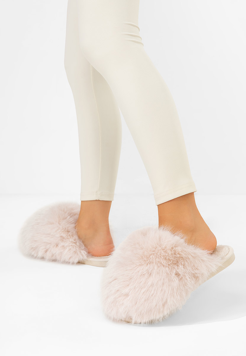 Beżowe klapki z futerkiem Vesoria Beżowe klapki z futerkiem Vesoria