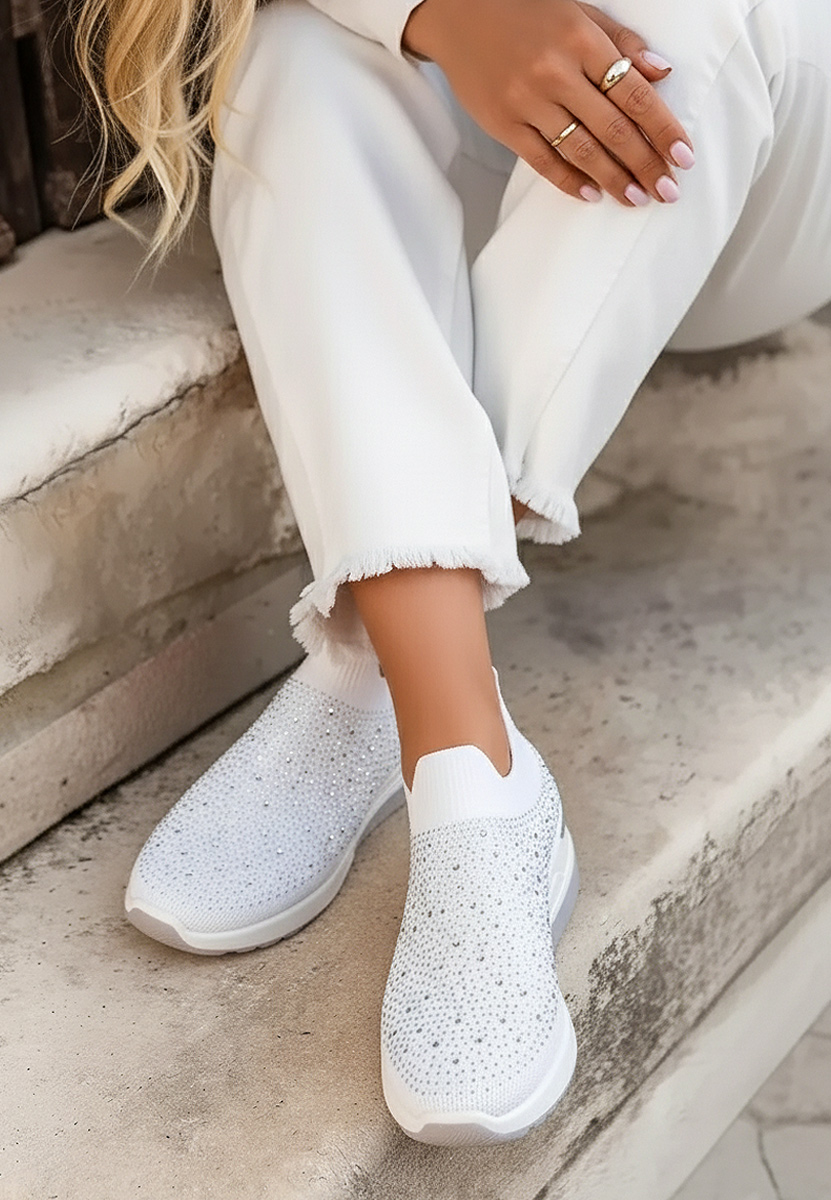 Białe sneakersy na koturnie Alsina Białe sneakersy na koturnie Alsina