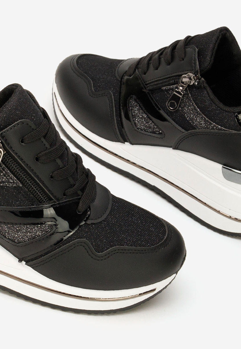 Czarne sneakersy na koturnie Reinia