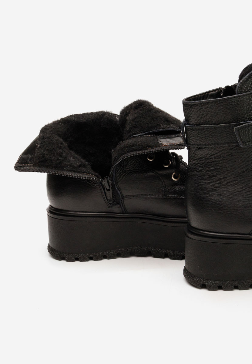 Czarne botki na platformie Astrid V5