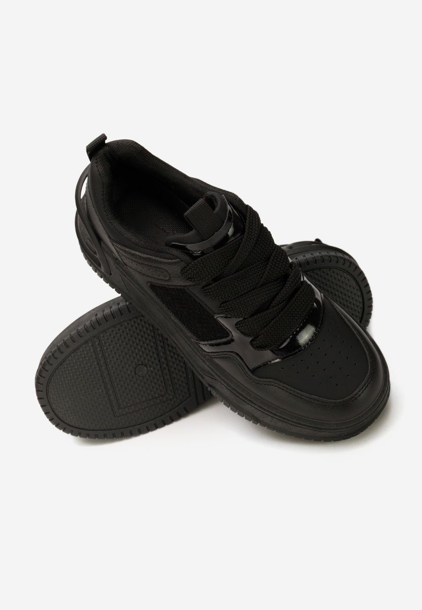 Czarne sneakersy na platformie Jenyffer