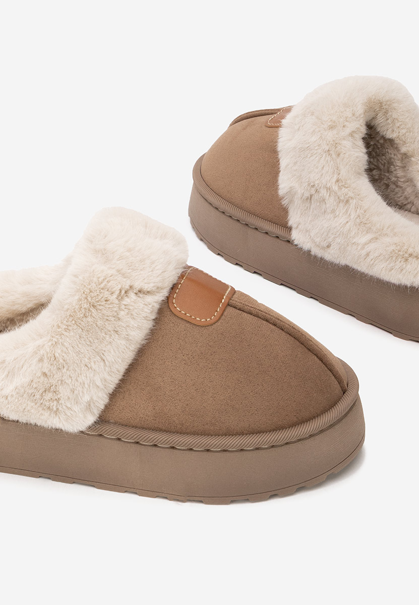 Brązowe klapki z futerkiem Flufina