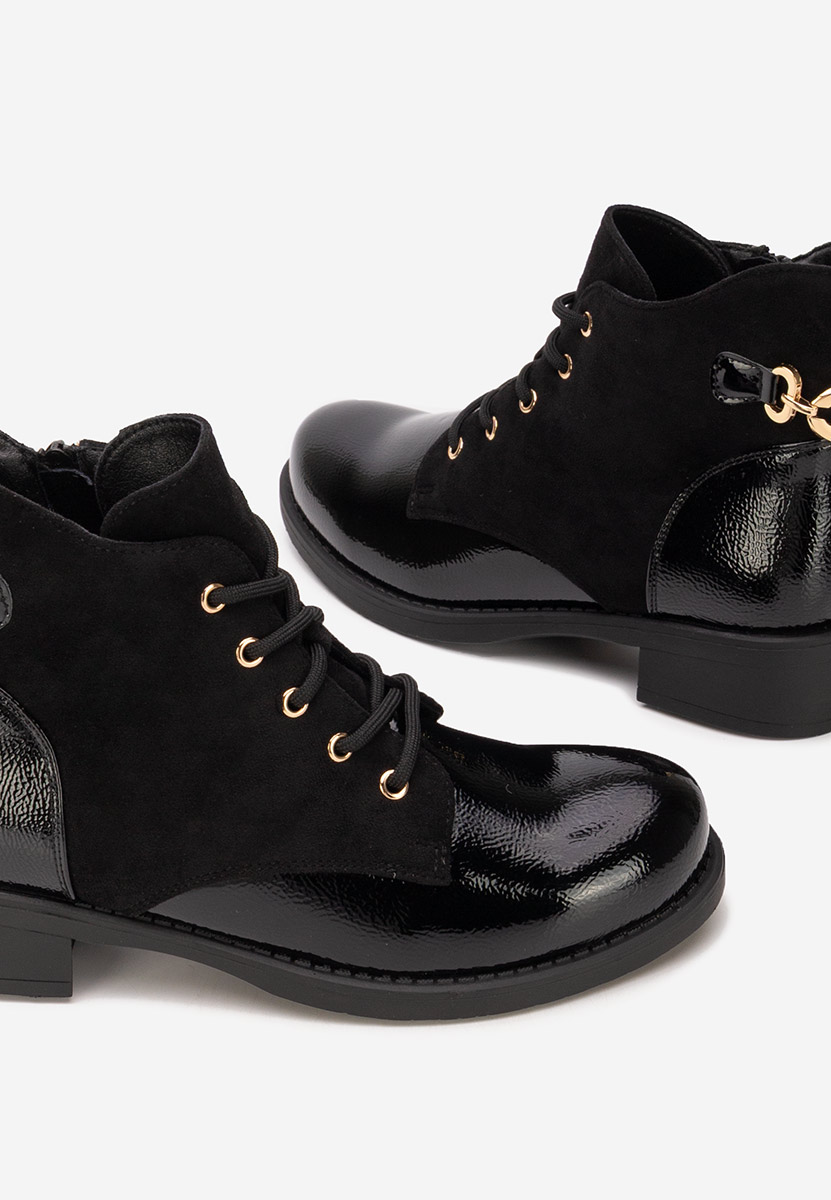 Czarne botki płaskie Rinalis