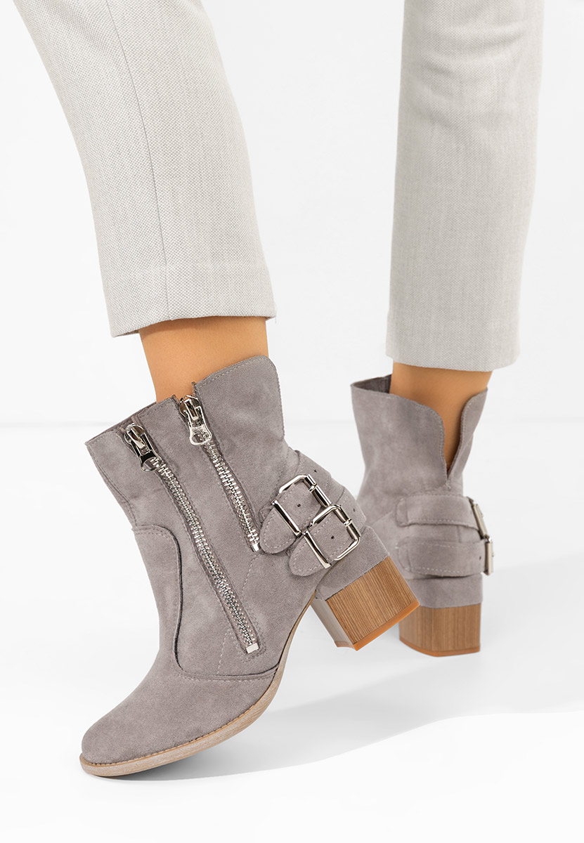 Szare botki na słupku Laroya V5 Szare botki na słupku Laroya V5