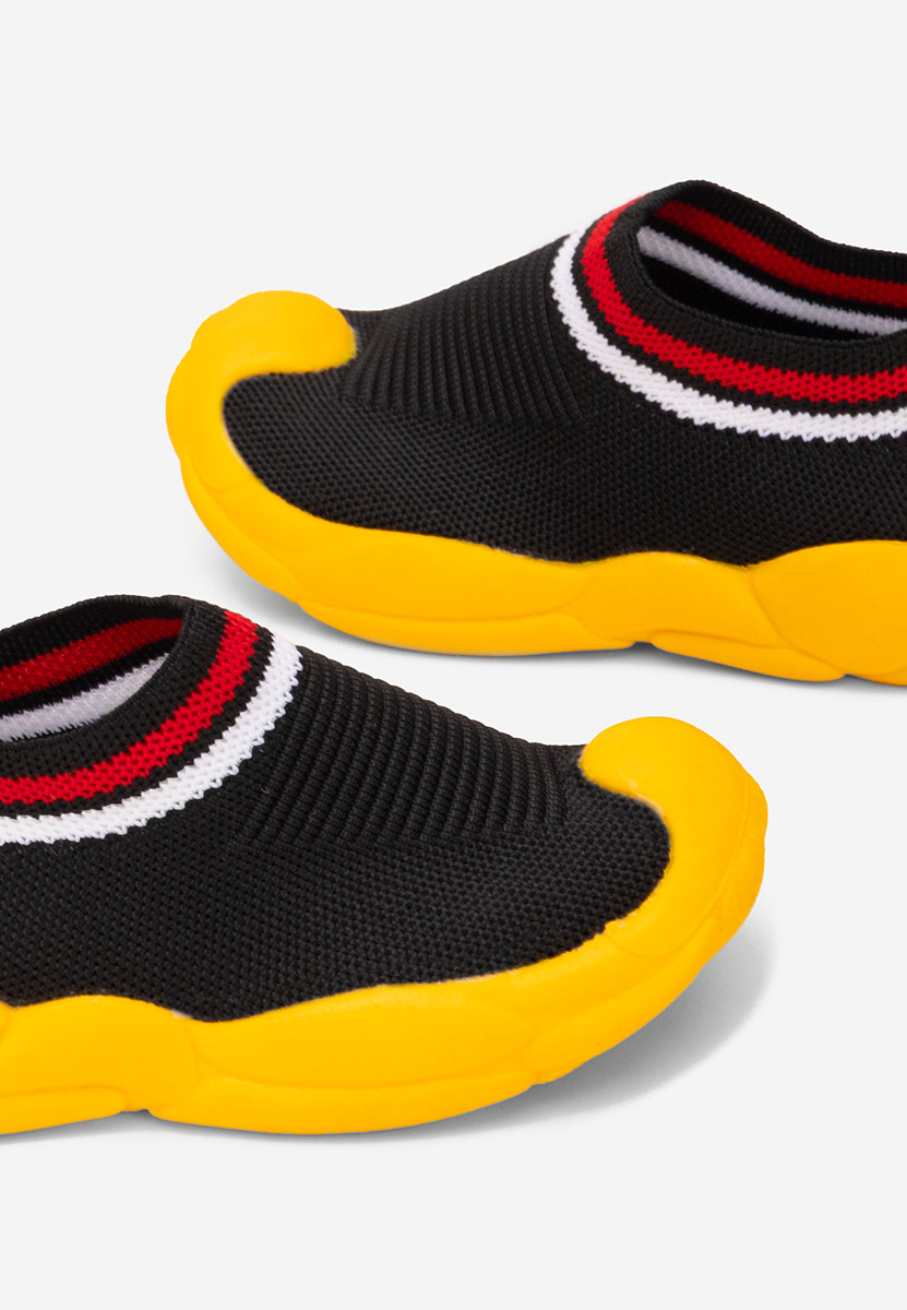 Czarne sneakersy chłopięce Alfredio V2