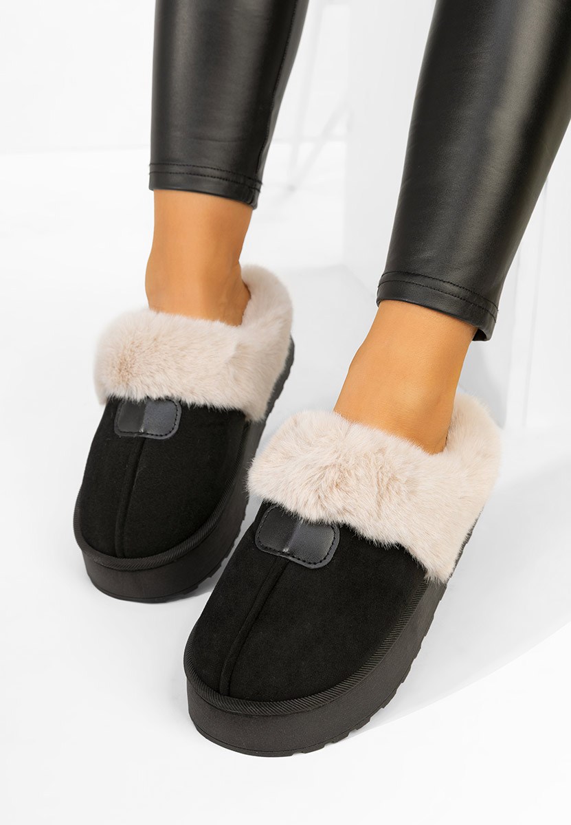 Czarne drewniaki Flufina