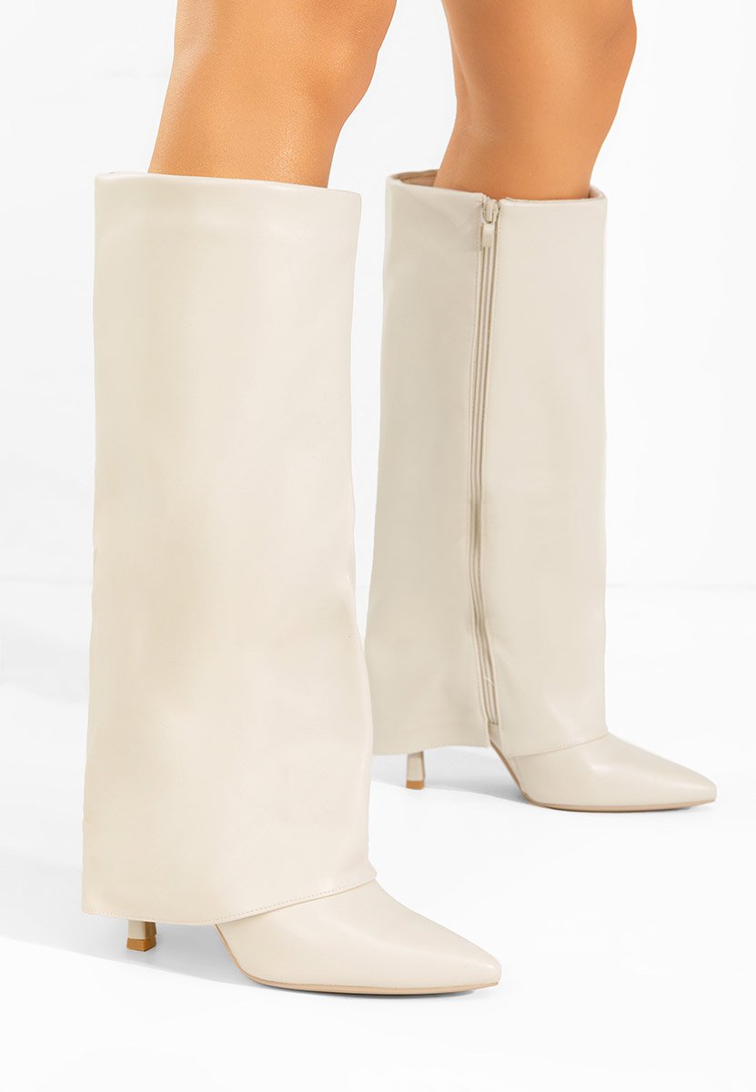 Beżowe kozaki na szpilce Brynora