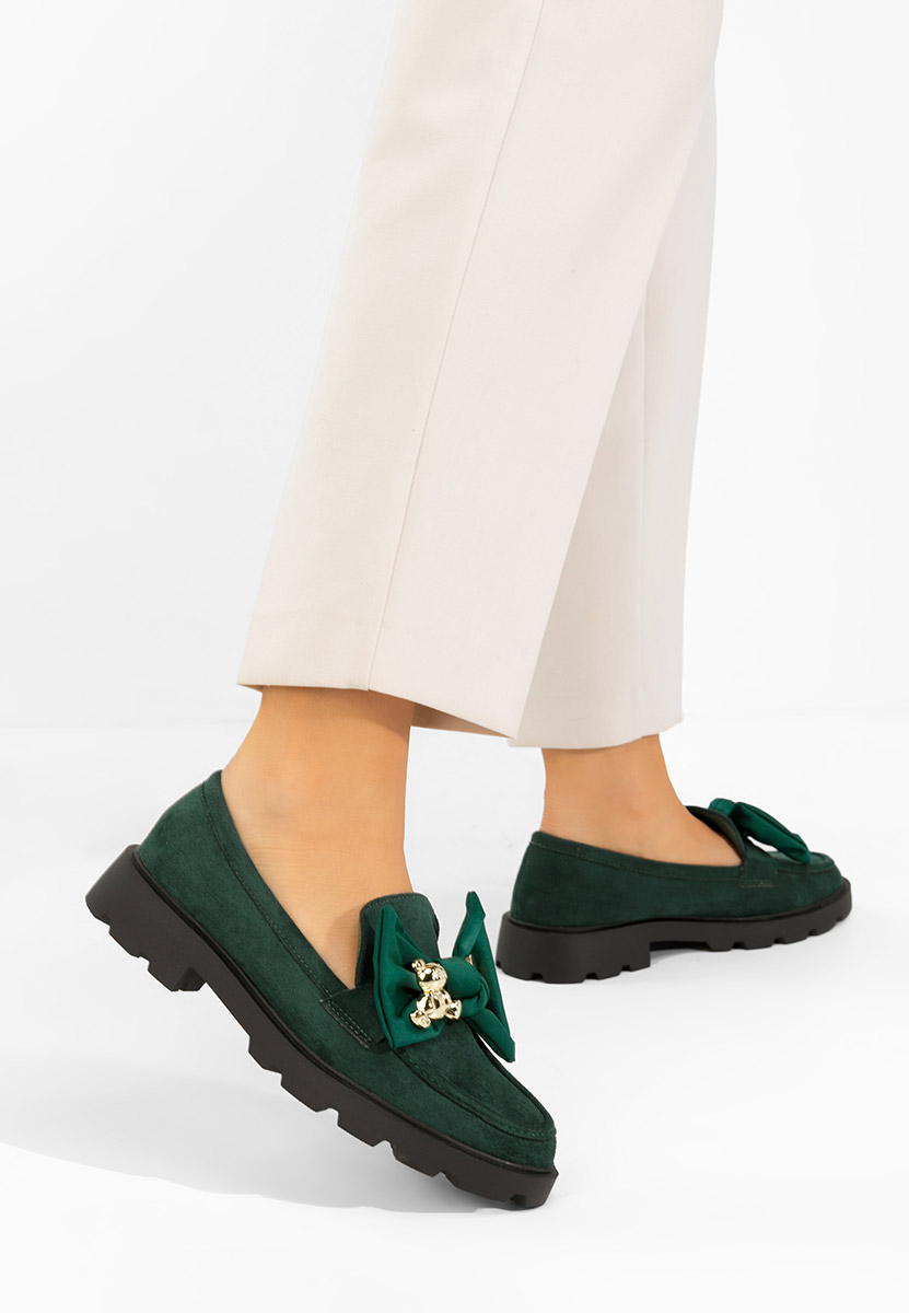 Zielone mokasyny na grubej podeszwie Desana