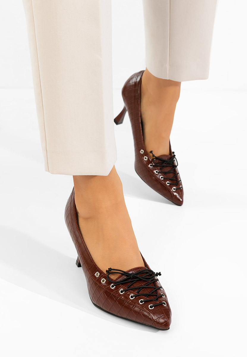 Bordowe czółenka na szpilce Jasoria