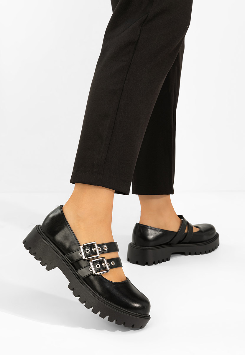 Czarne półbuty damskie Geovania