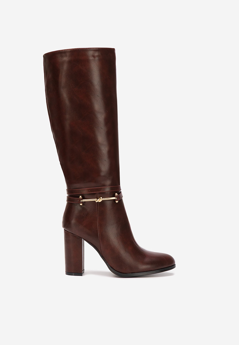 Bordowe kozaki na słupku Dresara