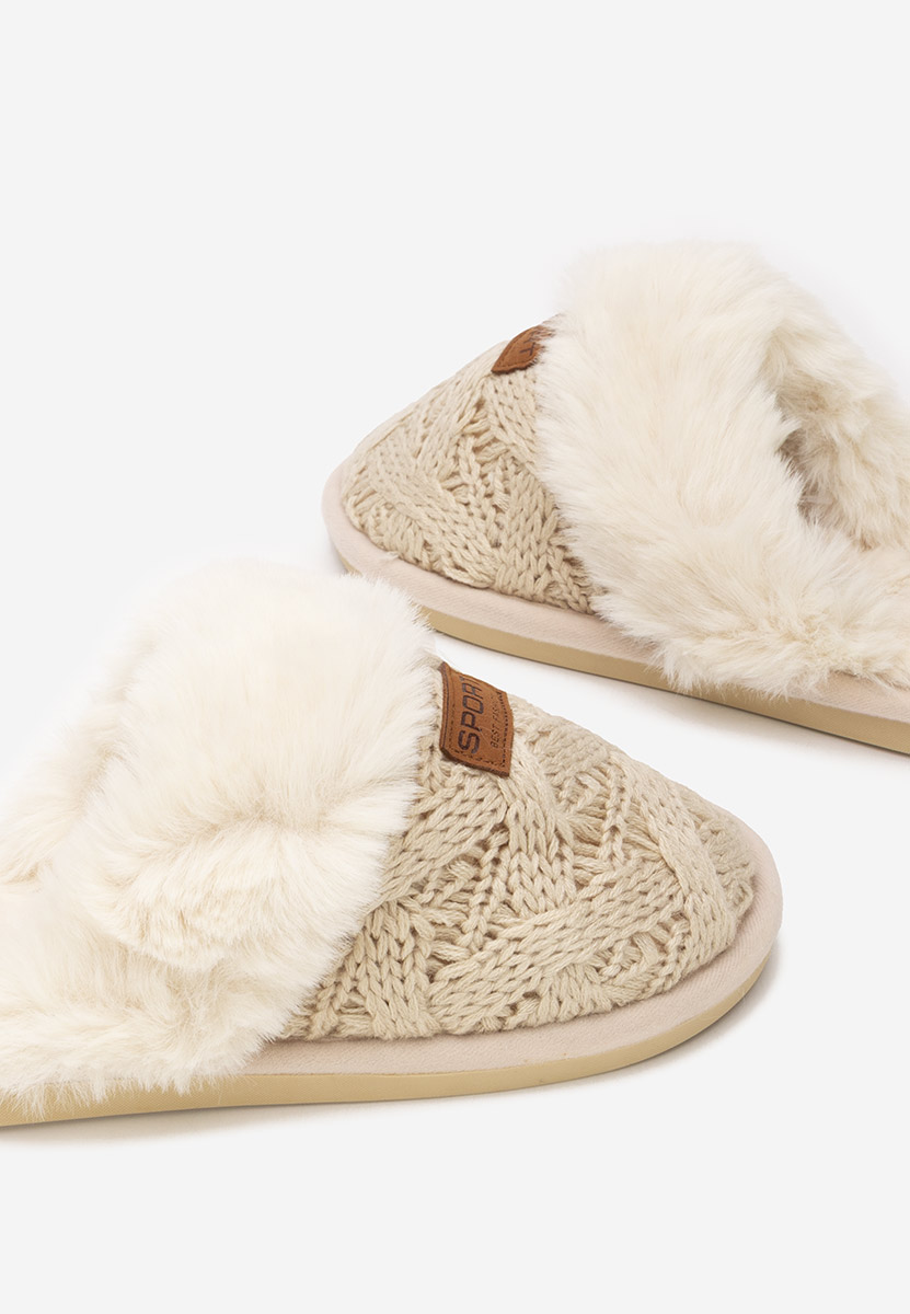 Beżowe kapcie z futerkiem Ginesa