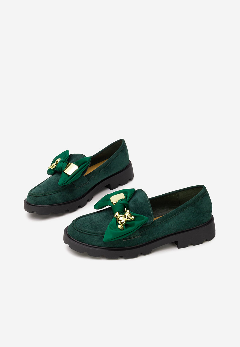 Zielone mokasyny na grubej podeszwie Desana