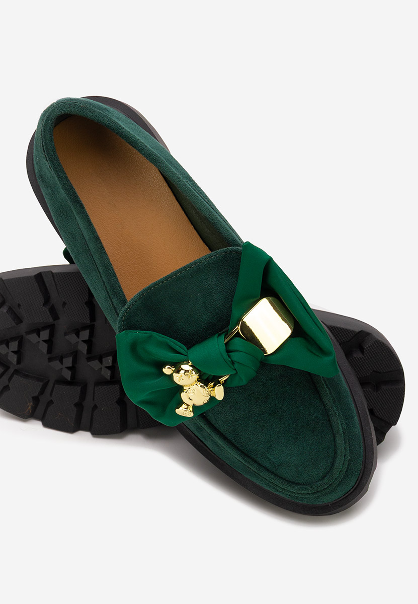 Zielone mokasyny na grubej podeszwie Desana