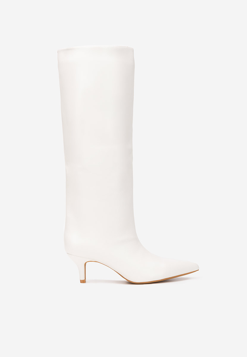 Białe kozaki na obcasie Brelisa