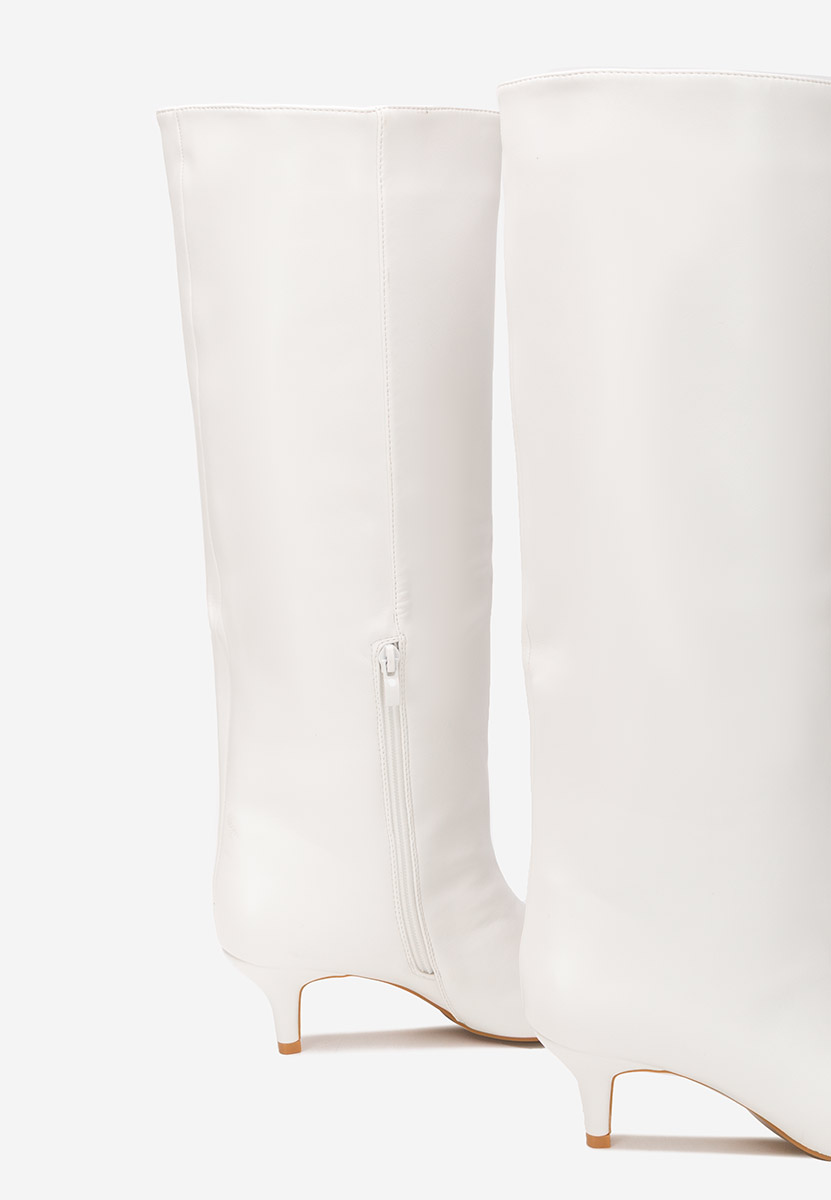 Białe kozaki na obcasie Brelisa