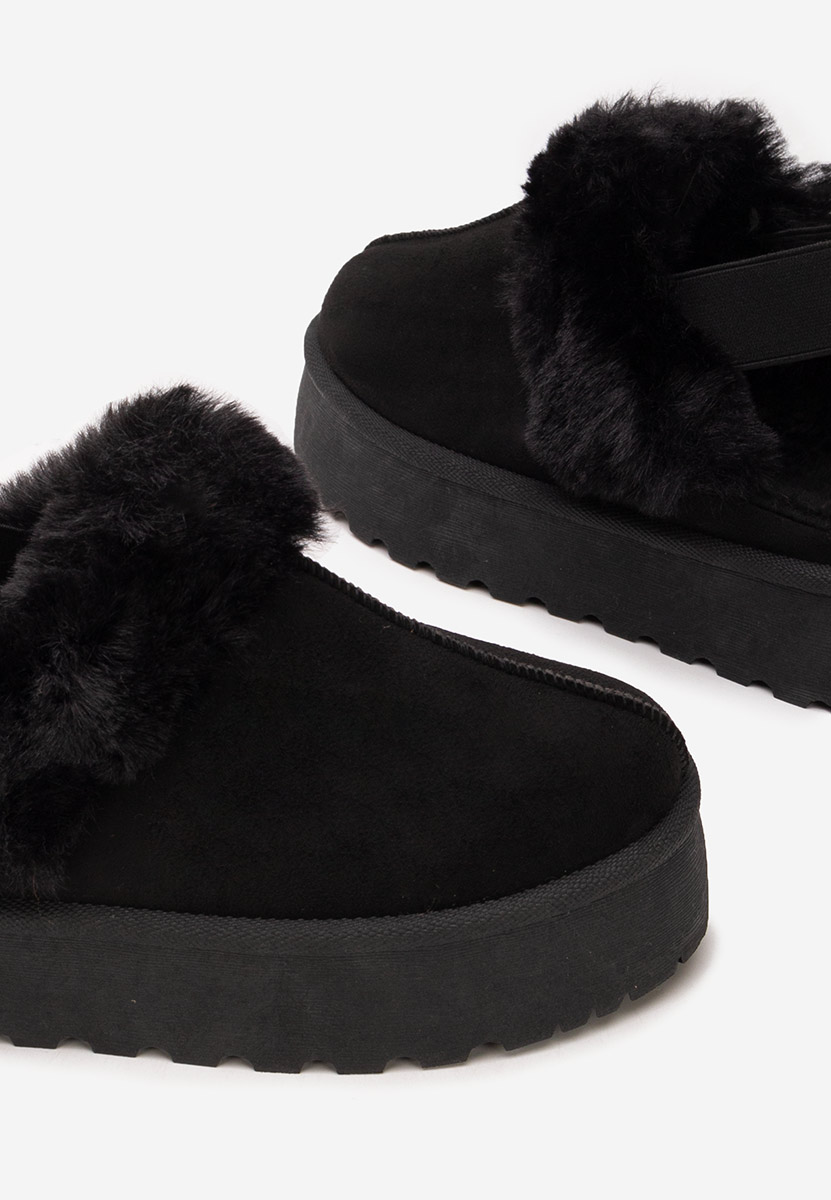 Czarne klapki na platformie Edden