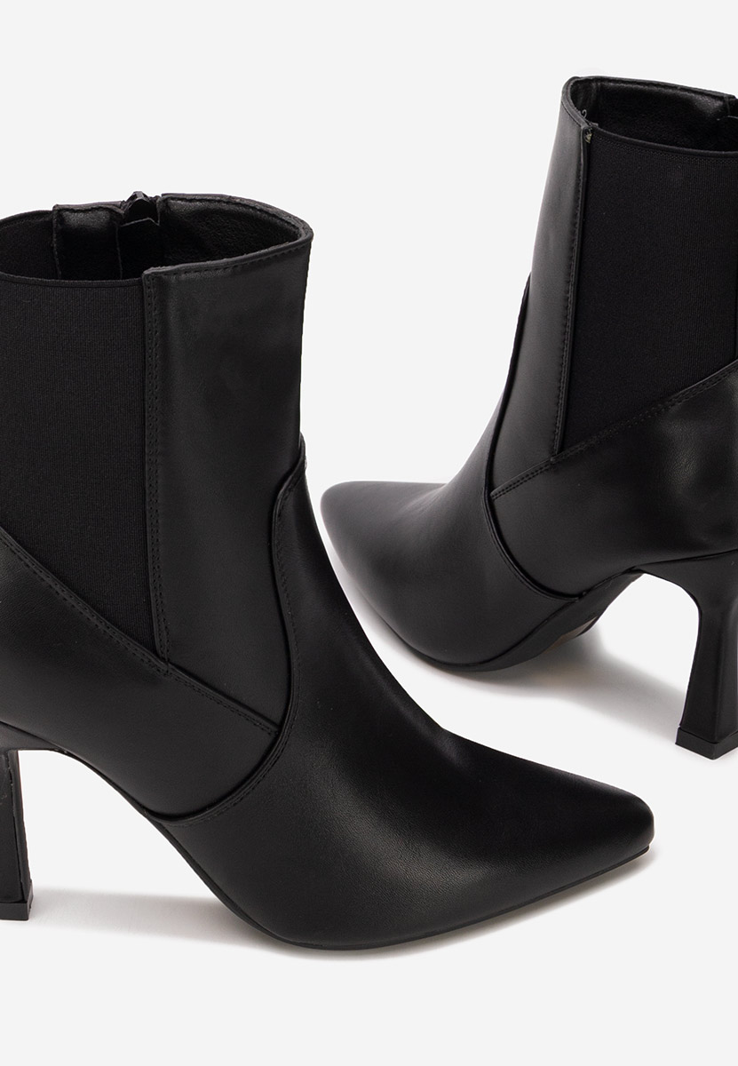 Czarne botki na szpilce Olivinia