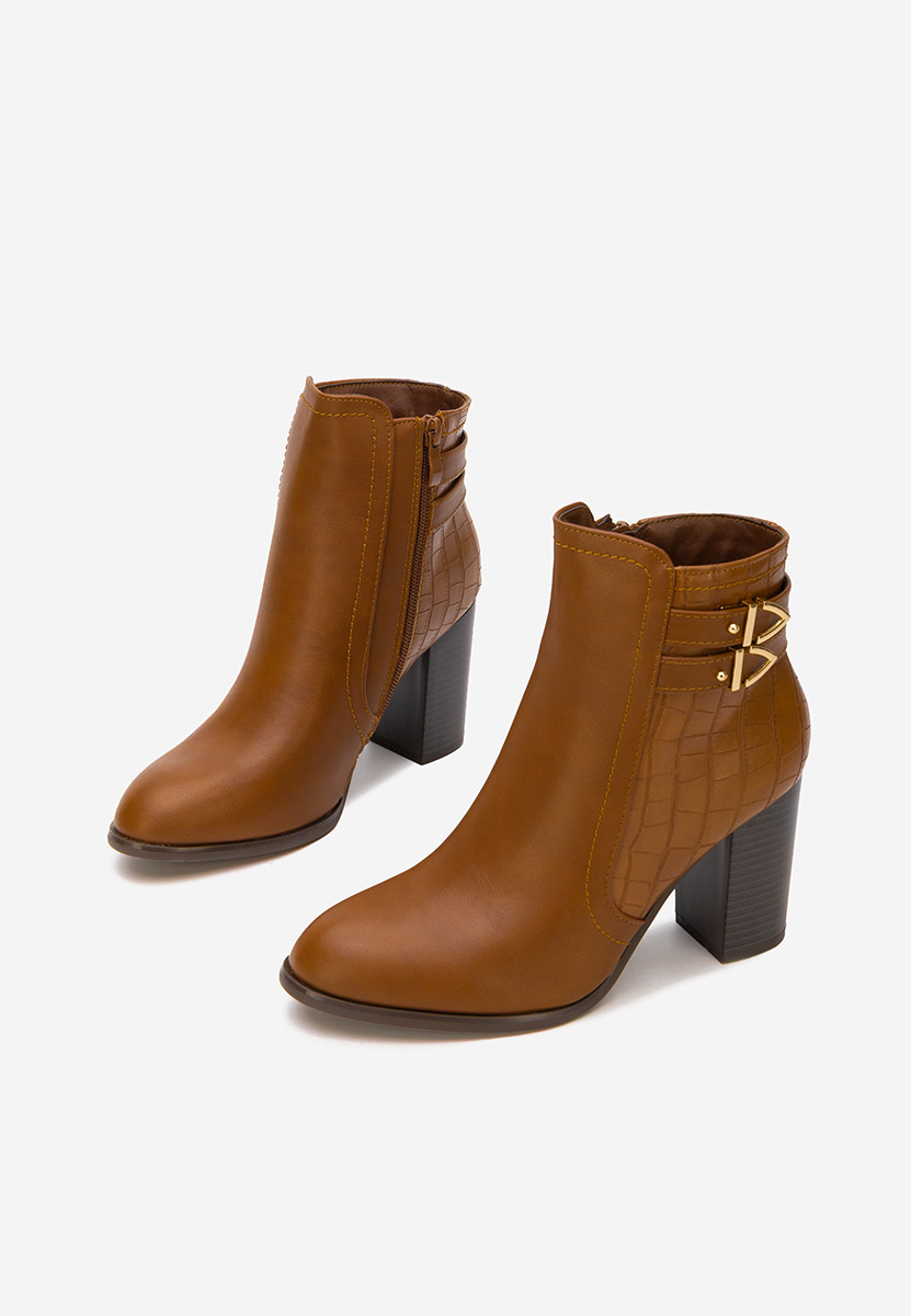 Camelowe botki na słupku Theodore