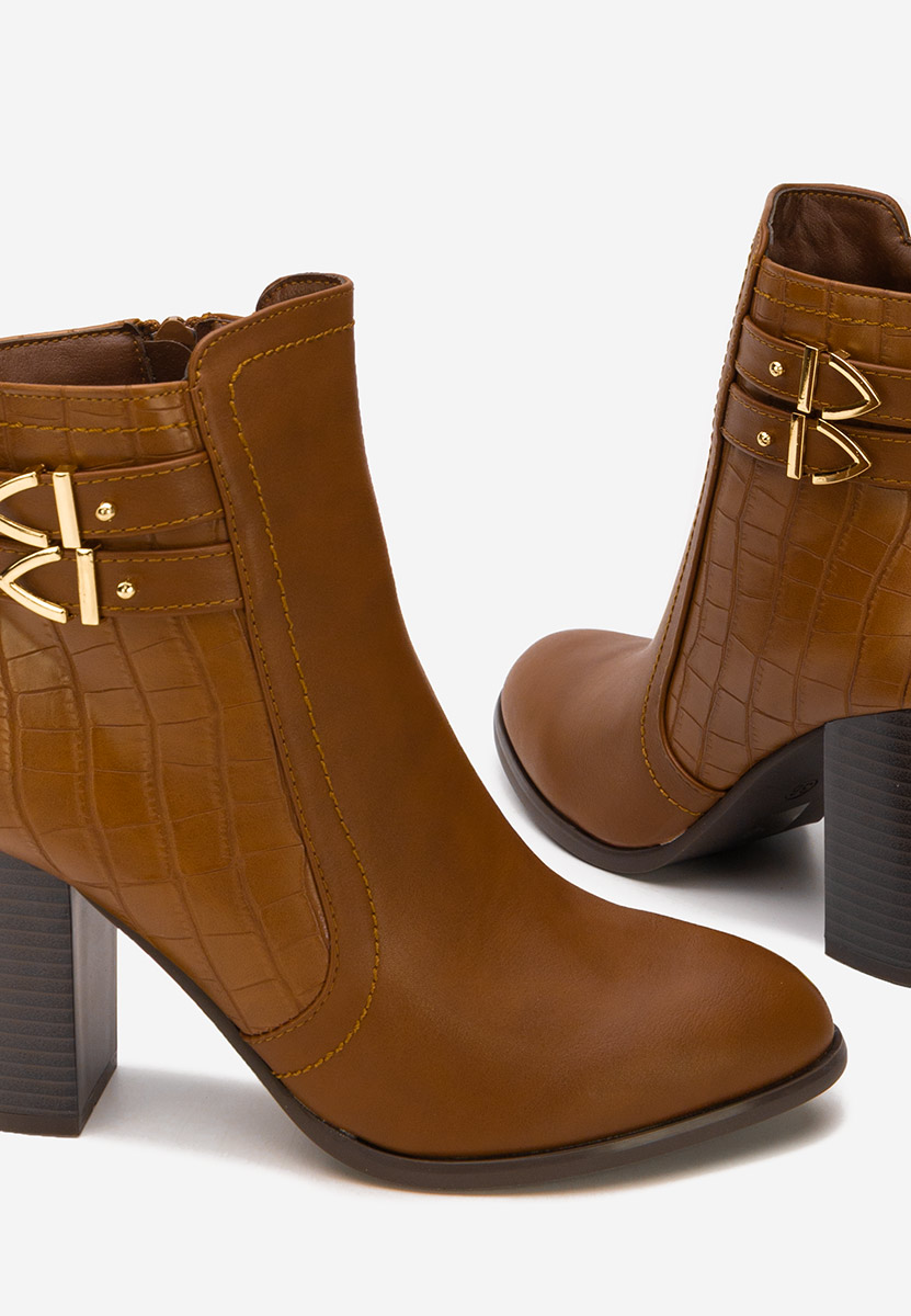 Camelowe botki na słupku Theodore