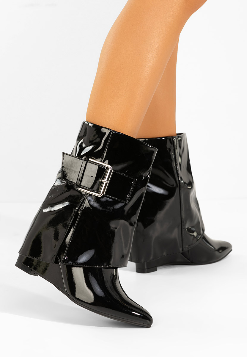 Czarne botki na koturnie Irinea V2