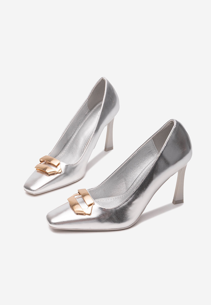 Srebrne czółenka na szpilce Xeresa