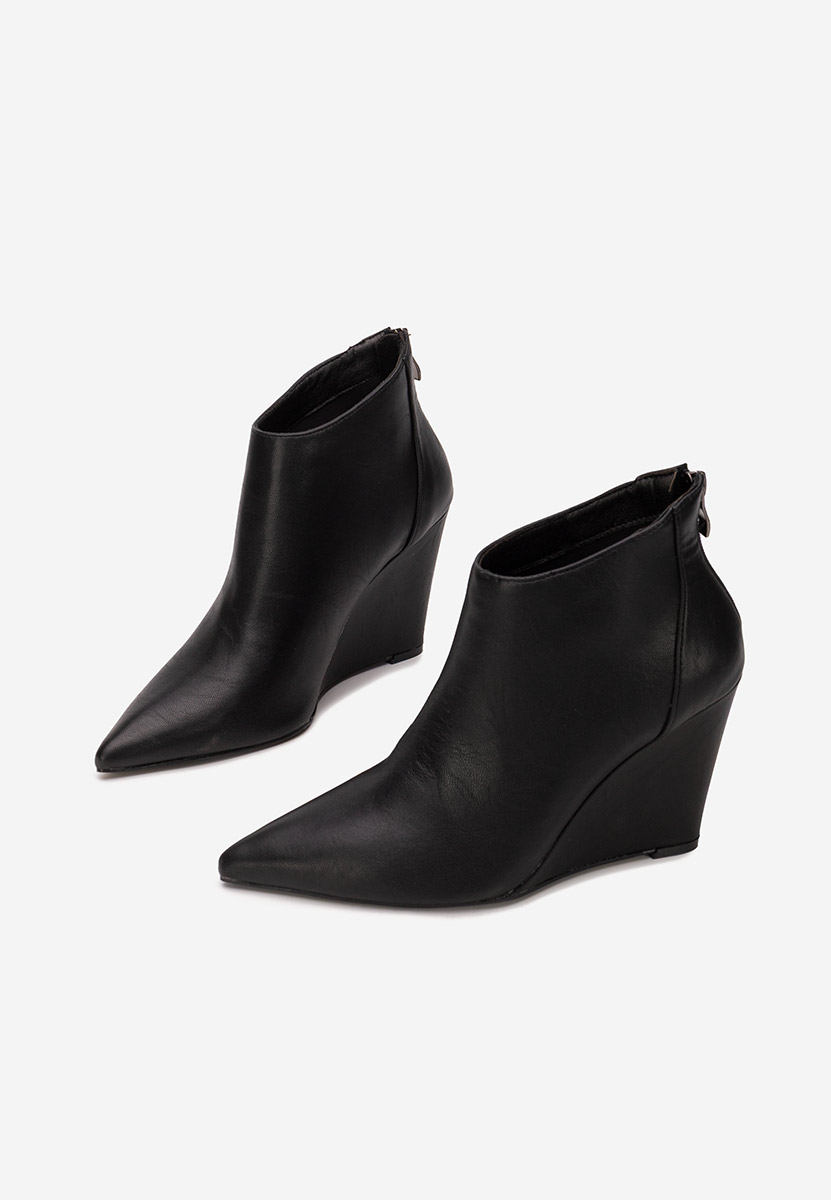 Czarne botki na koturnie Shenna V2