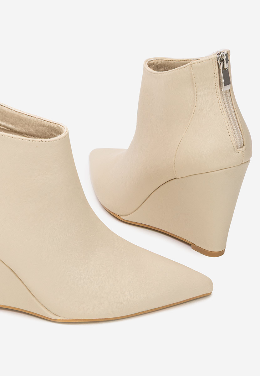Beżowe botki na koturnie Shenna V2