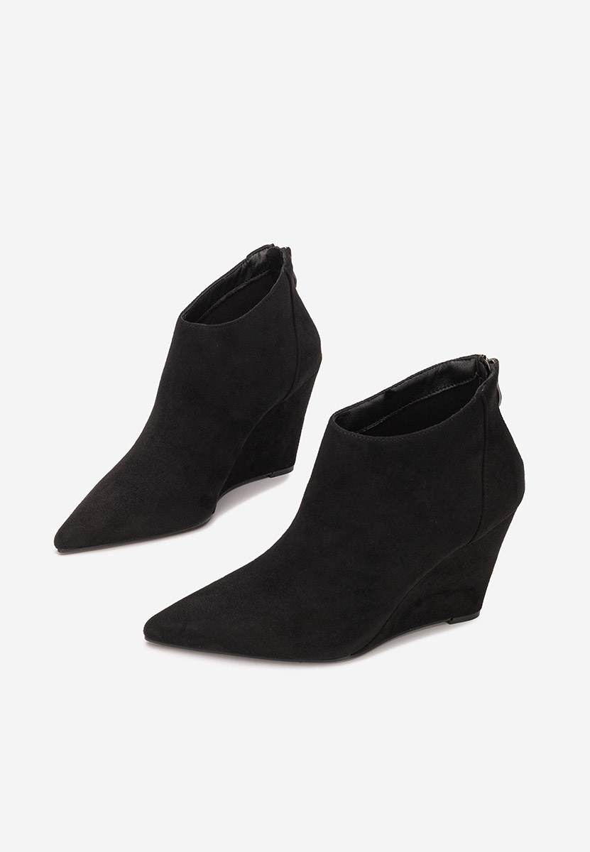 Czarne botki na koturnie Shenna V3