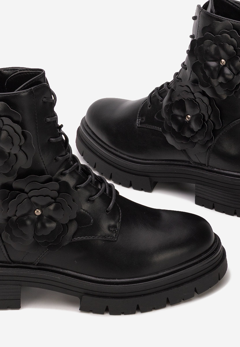 Czarne botki na platformie Penda