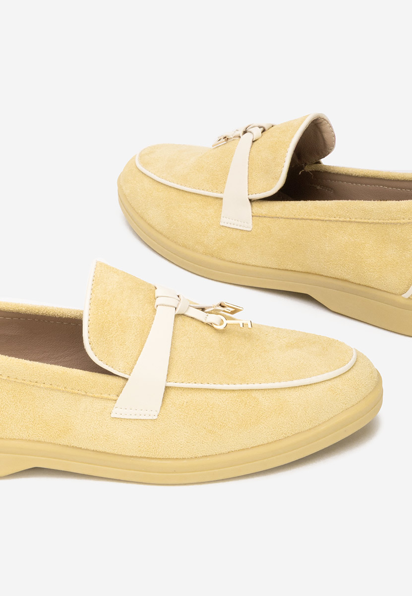 Żółte mokasyny damskie Raquella