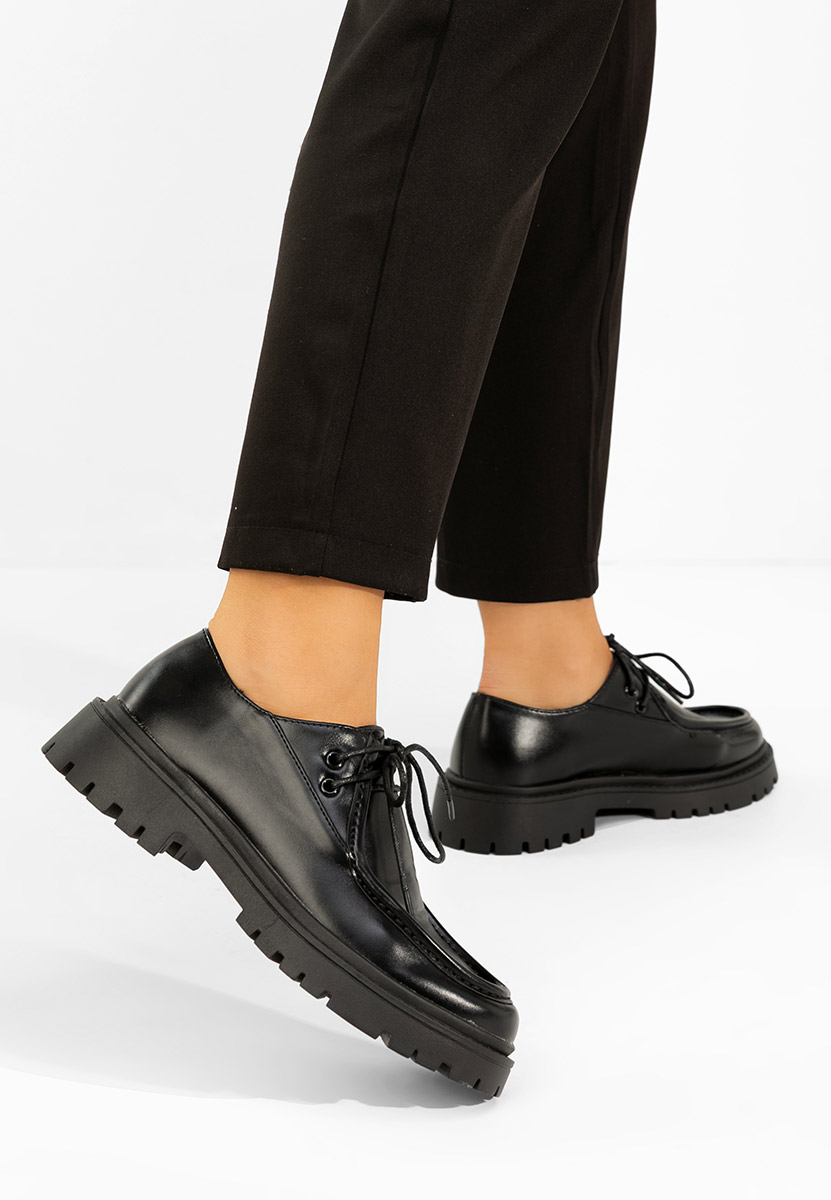 Czarne półbuty damskie Grinora