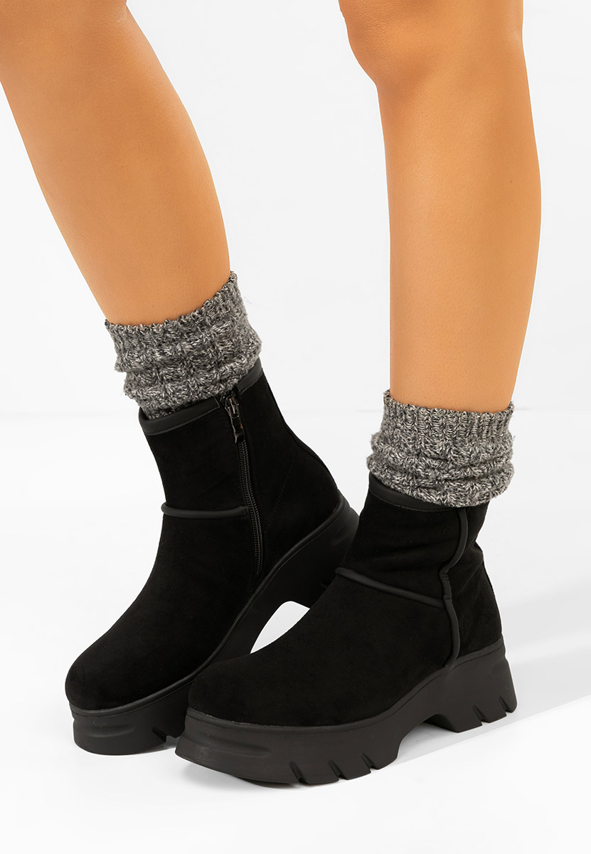 Czarne botki płaskie Geronia