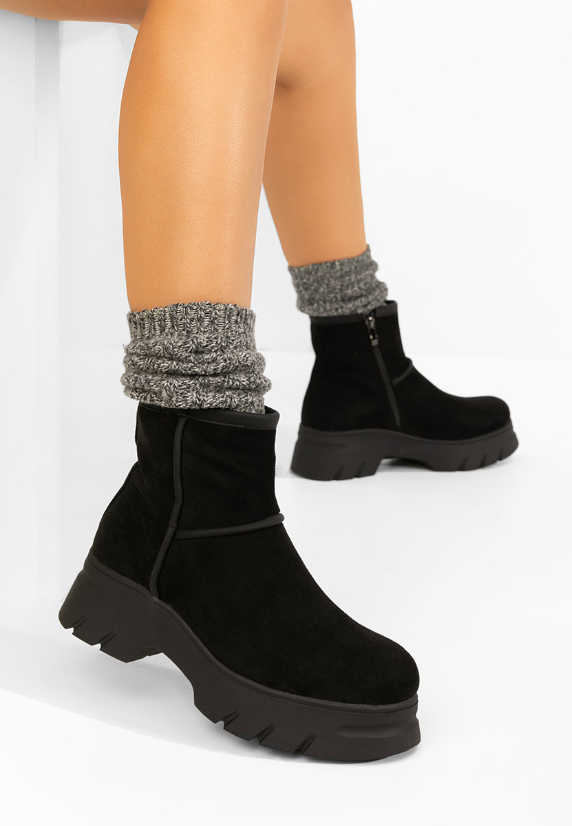 Czarne botki płaskie Geronia