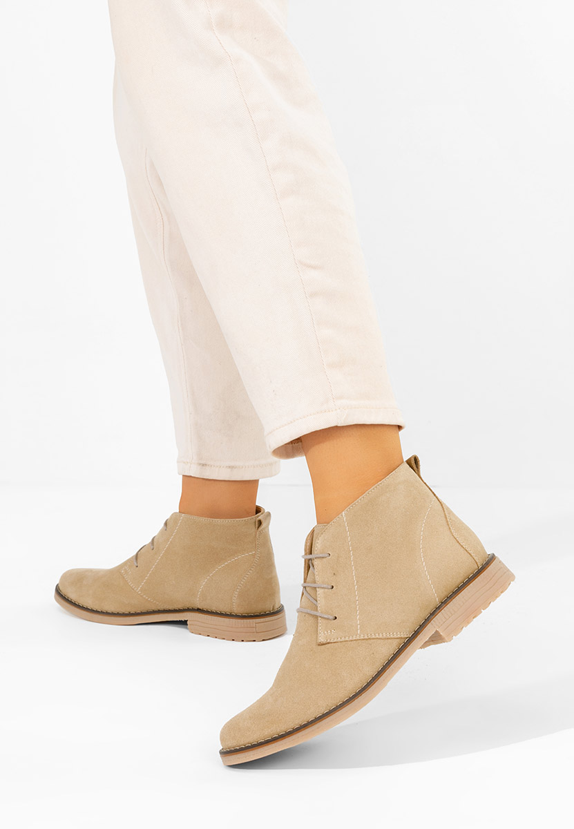 Beżowe botki zamszowe damskie Kalisa V5