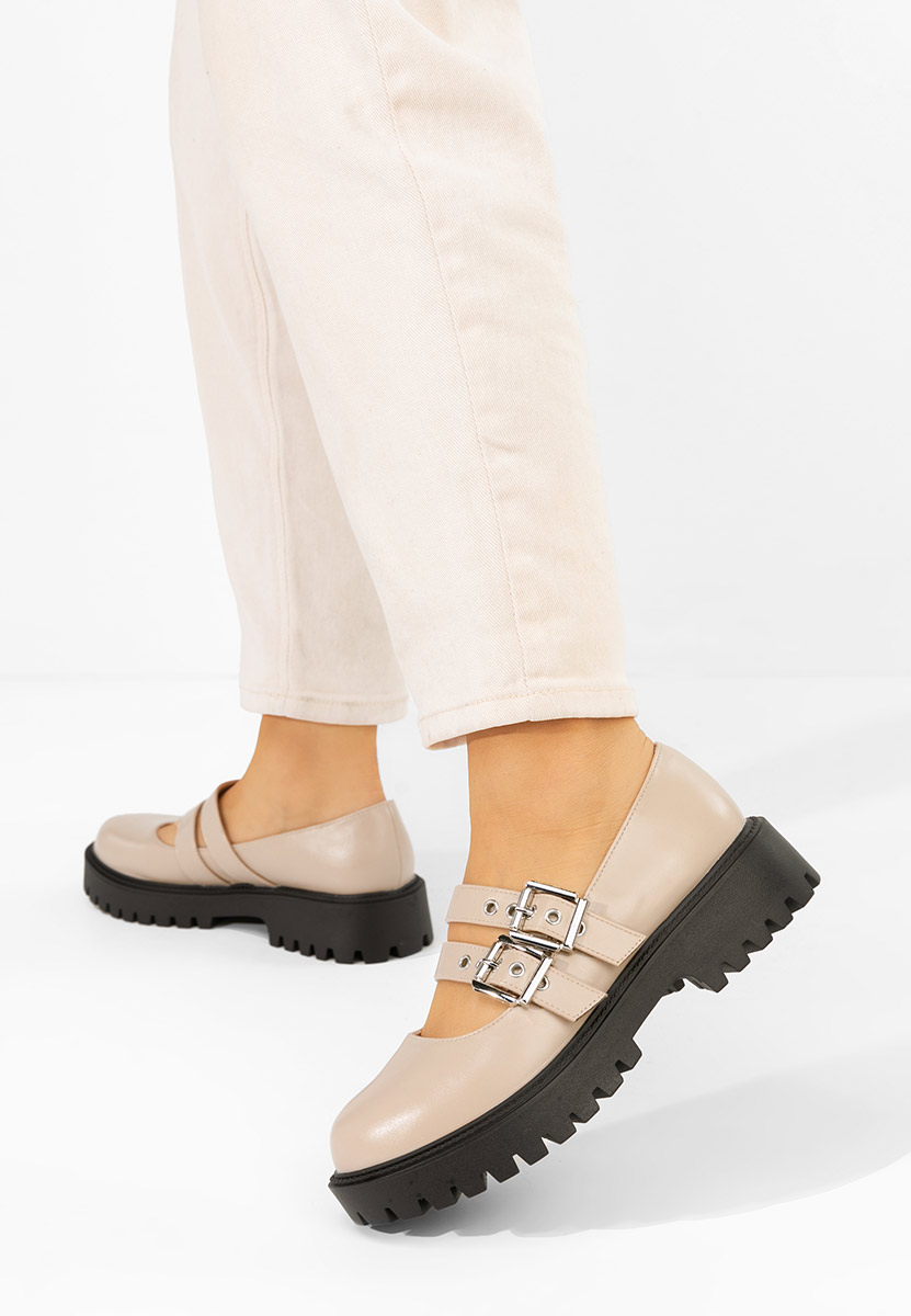 Beżowe półbuty damskie Geovania