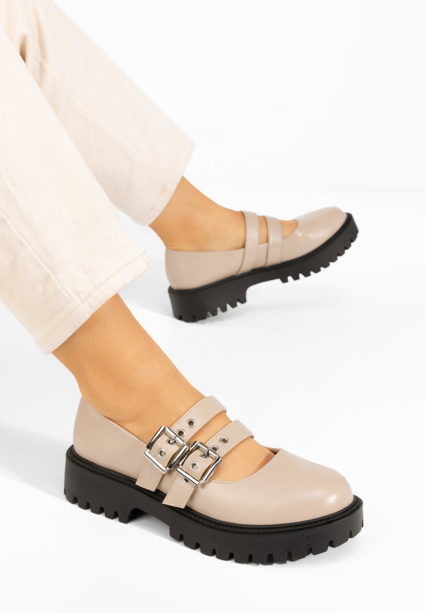 Beżowe półbuty damskie Geovania