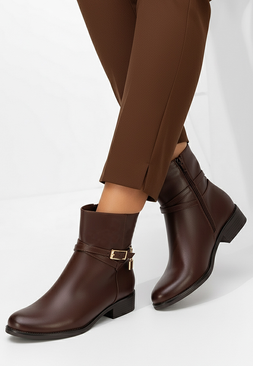 Brązowe botki płaskie Aurisel