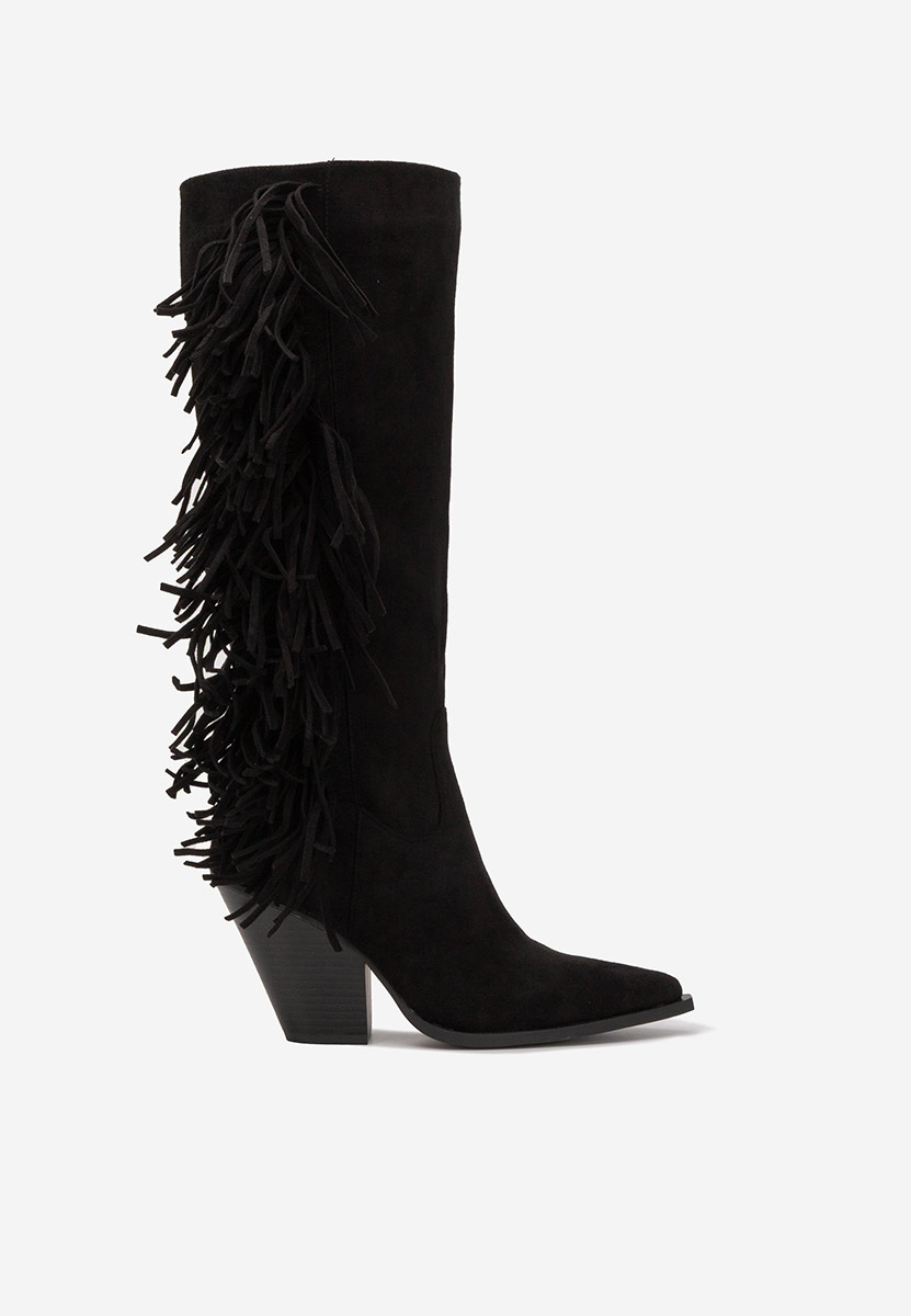 Czarne kozaki na słupku Brania